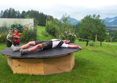 Drehscheibe am Spielplatz