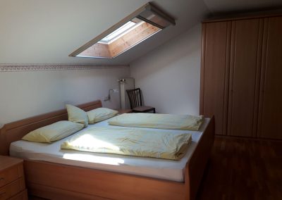 Schlafraum Fewo 1 auf dem Altenburgerhof